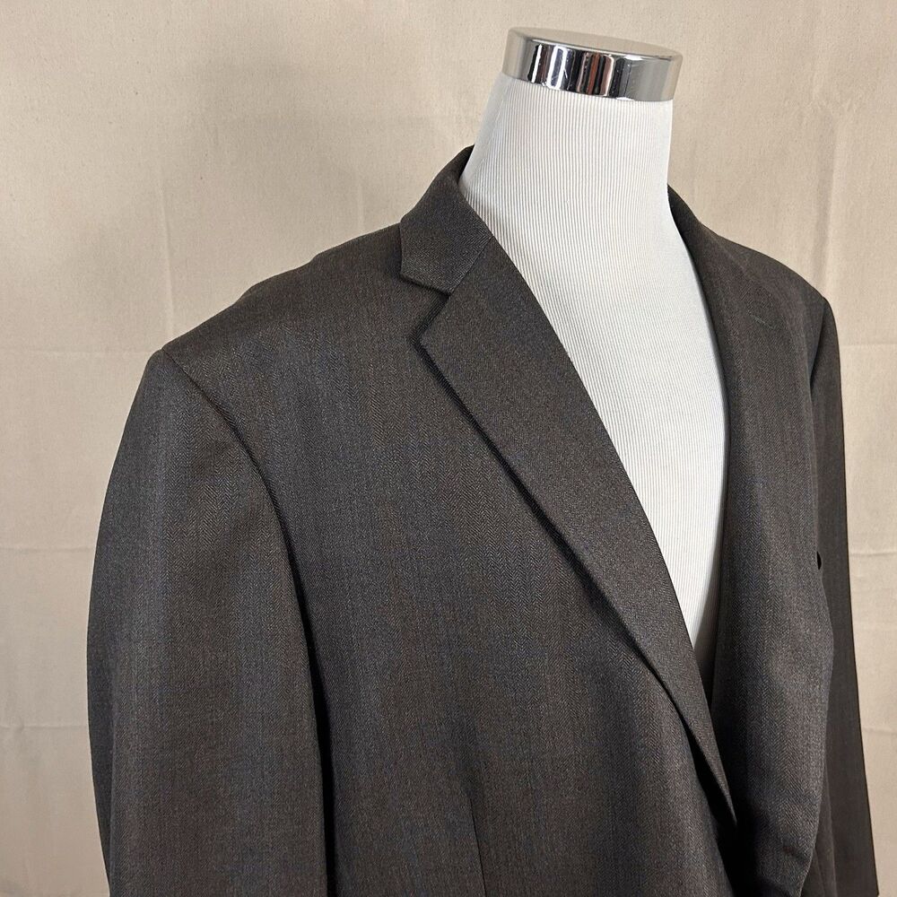Joseph & Feiss 58R Sport Coat 100% Wool Brown Herringbone Two Button Vented